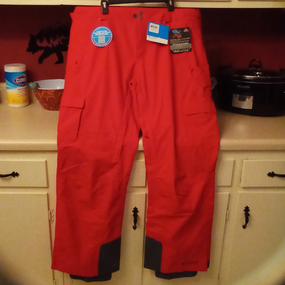 Mens NWT Columbia Omni Heat Ridge to Run Ski Snow Pants New With Tags.